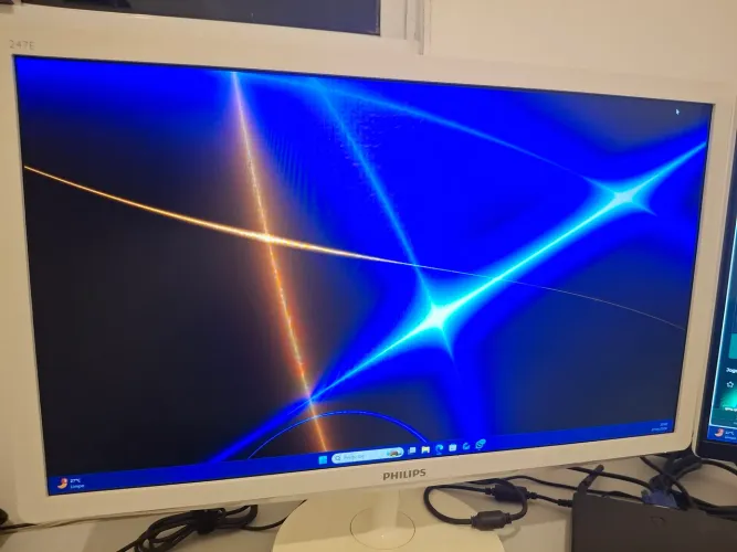 Monitor 23.8 Philips som embutido