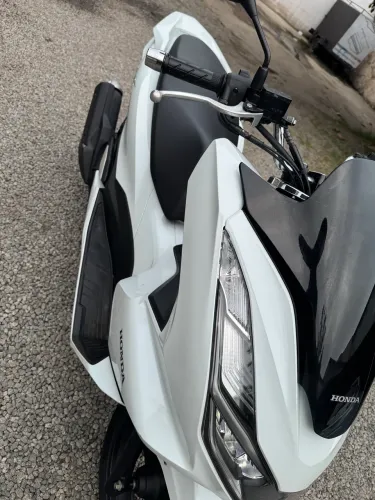 Honda PCX 160 impecável único dono 