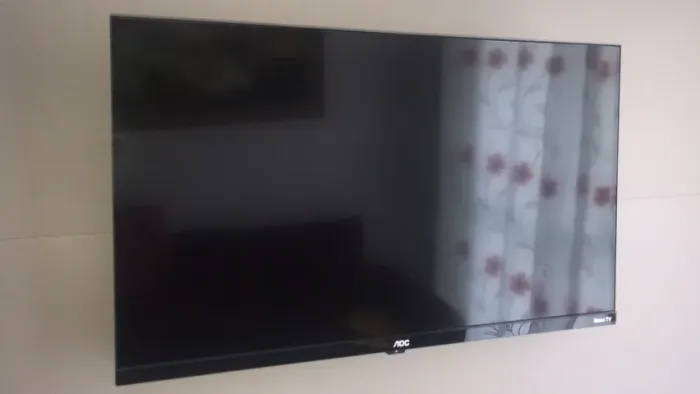 TV Smart AOC 