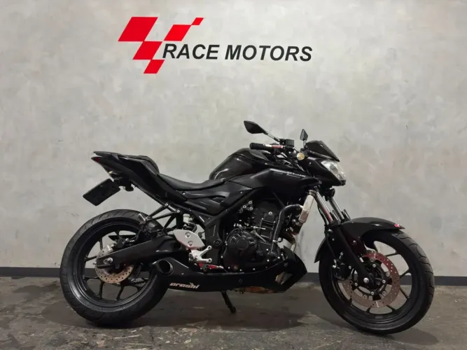 YAMAHA MT-03 PRETO 2017