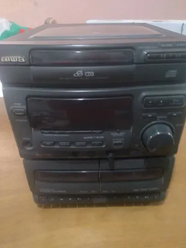 Central do Mini System Aiwa NSX-V20 No Estado