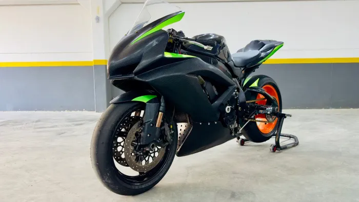 GSX-R750 W SRAD  PRETA 2008/2008