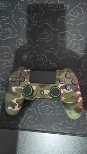 Controle PS4 Camuflado Verde