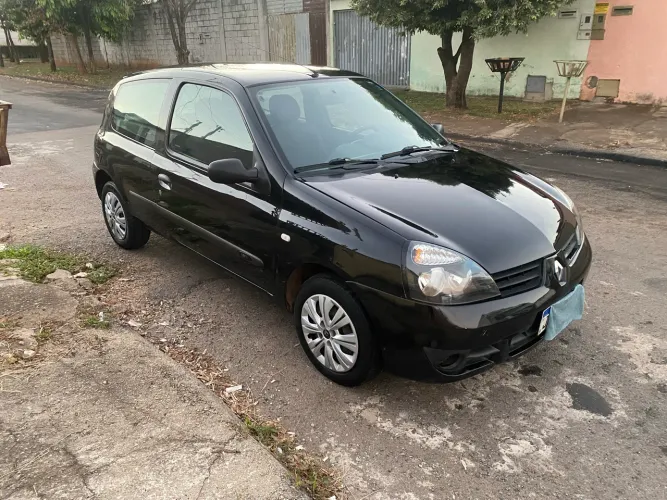 Renault Clio Campus Hi-flex 1.0 16V 3P 2010