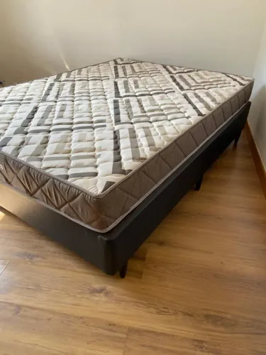 Cama box casal 188x138cm