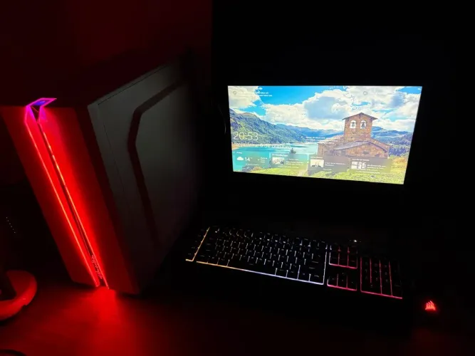 PC Gamer Completo RX 570 + 8GB RAM + SSD 128GB + Monitor LG + Kit Corsair