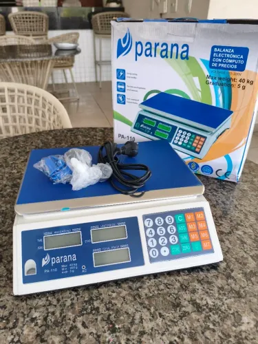 Balança digital 40 kg nova com bateria Paraná 