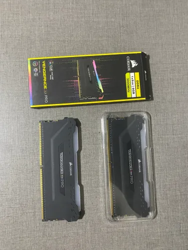 Memória Ram Corsair Vengeance Pro