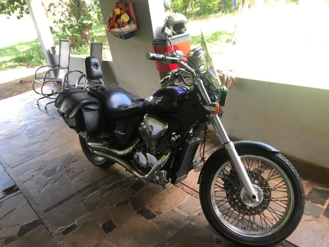 Vendo shadow 600 ou troco por utilitário 