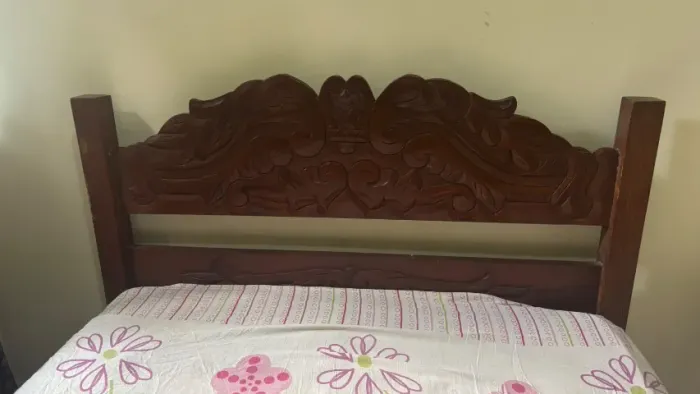 Cama de casal angelim