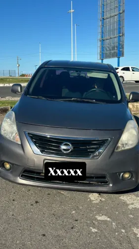 Nissan Versa SL 1.6 16V Flex Fuel 4P Mec. 2014