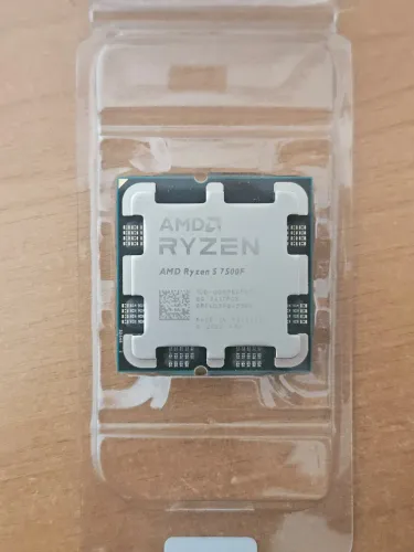 Processador AMD AM5 Ryzen 5 7500F de 6 núcleos