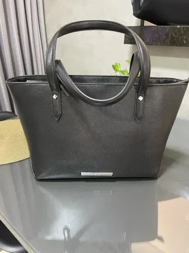Bolsa Santa Lolla preta