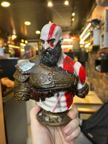 Estátua de Resina Busto Média Barba Kratos God of War 