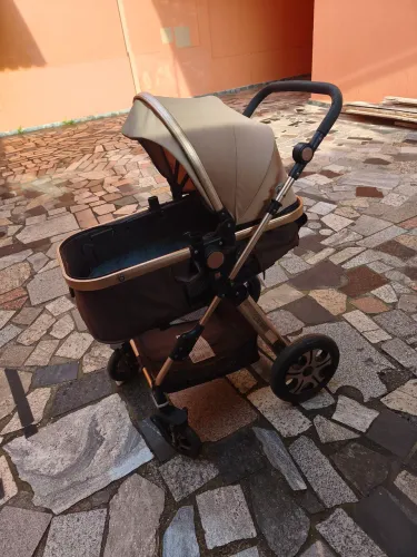 Carrinho bebe
