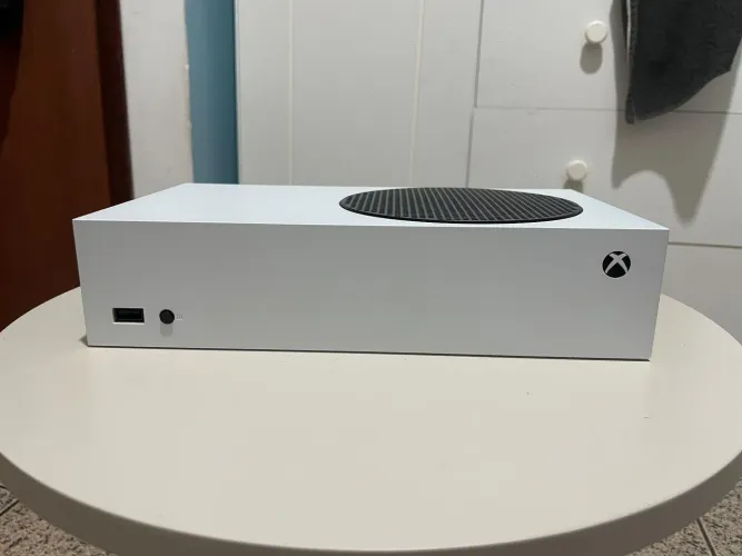Xbox série S + Monitor