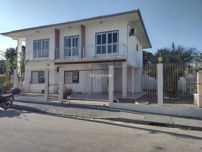 Casa residencial para locação 02 dormitórios no bairro Nossa Senhora do Rosário