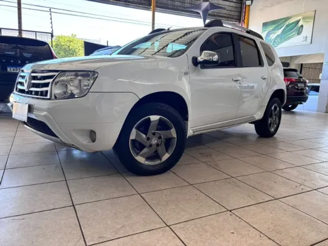 Renault Duster Dynamique 2.0 Hi-flex 16V Aut. 2015