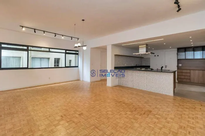 Apartamento com 3 dormitórios à venda, 220 m² por R$ 2.660.000,00 - Cerqueira César - São