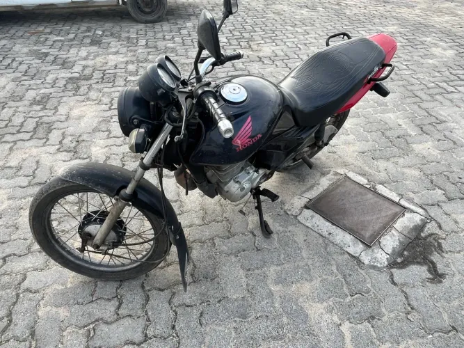 Fan 125 moto de leilão