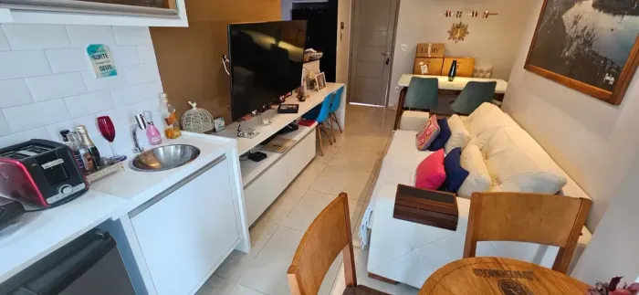 Imóvel para venda possui 53 metros quadrados com 2 quartos em Casa Amarela - Recife - PE