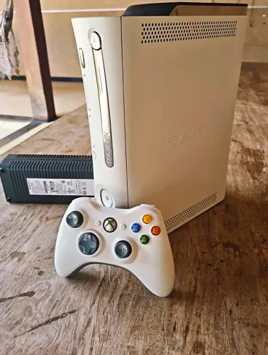 Xbox 360 RGH branco