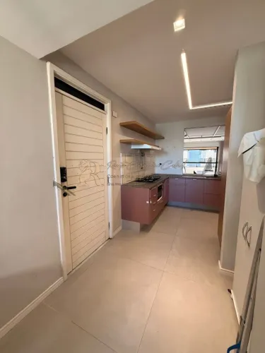 Alugo  apartamento na ponta verde  4 quartos 