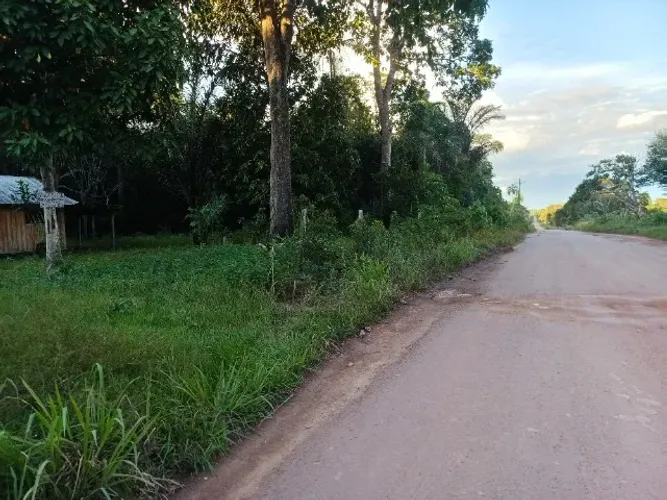 Vende-se um terreno mendigo 500 de frente por 1000 mil de fundos tem poço  tem frutas cupo
