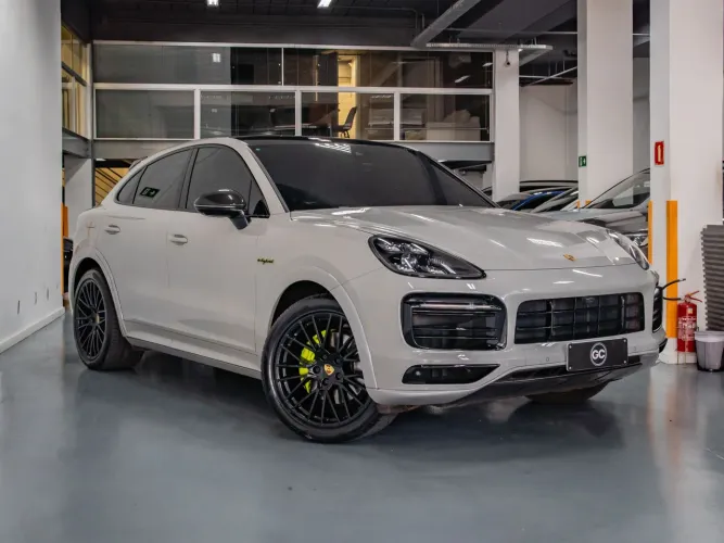 Porsche Cayenne Coupe E-hybrid 3.0 V6 462cv 2021