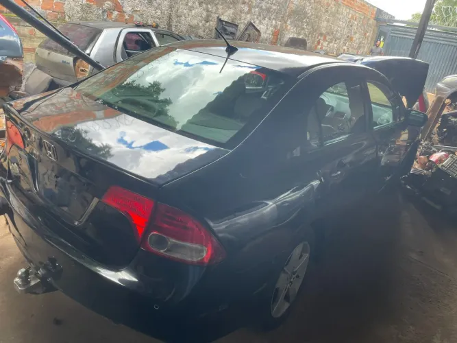 Peças sucata Honda civic 1.8 2010