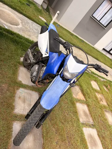 Lander 250cc (2014)