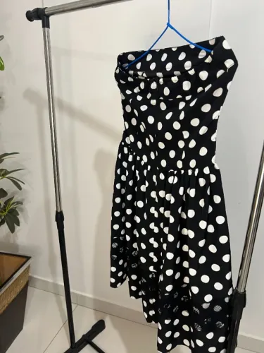 VESTIDO FANTASIA TOMARA-QUE-CAIA RETRÔ BOLINHAS (POLKA DOT) - NOVO/EM ÓTIMO ESTADO