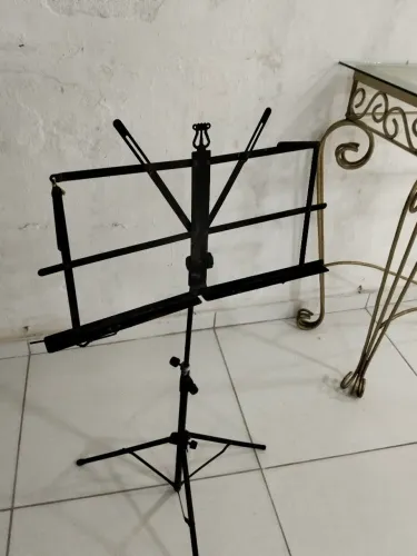 Pedestal de pasta de música 