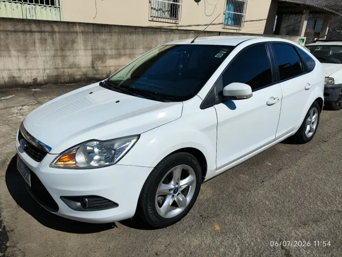 Ford Focus 1.6 S/se/se Plus Flex 8v/16v 5P 2013