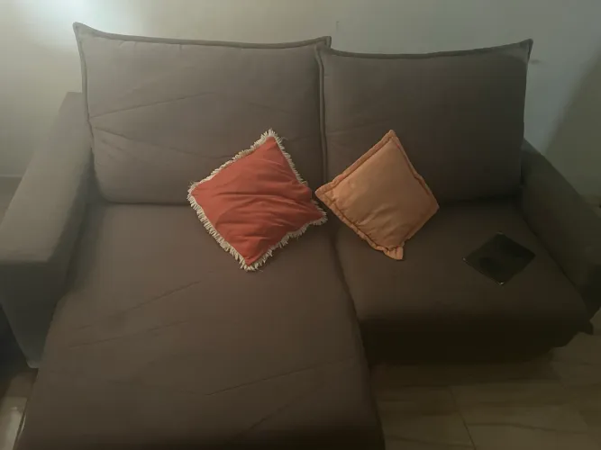 Sofá retrátil dois lugares