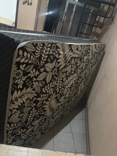 Base Box Casal - Excelente Estado | Motivo Mudança