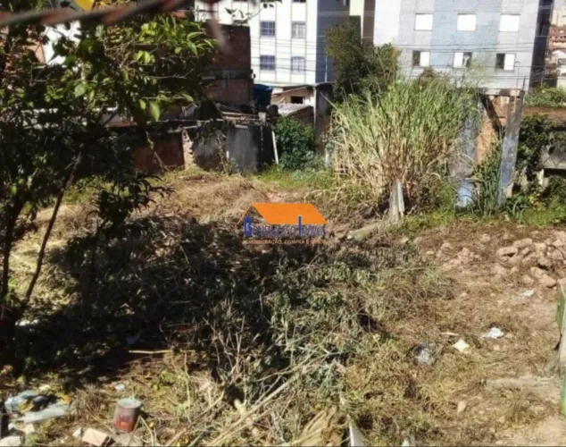 terreno no bairro Sagrada Família