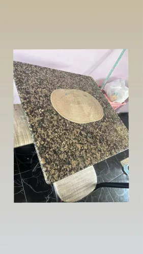 Mesa de mármore