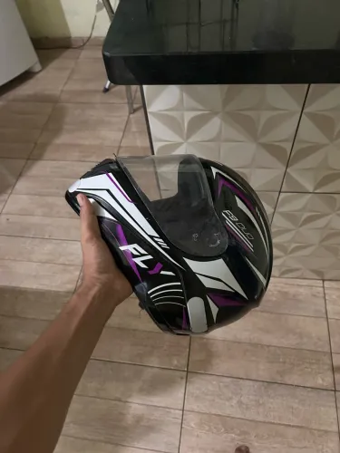Capacete FLY
