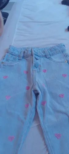 Calça jeans menina