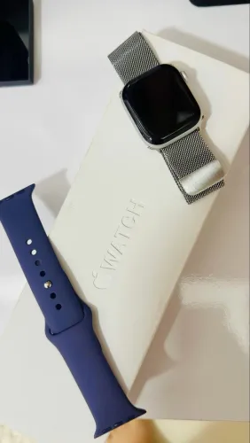 Apple Watch série 11, 42 Mm ( Estado Novíssimo ) 