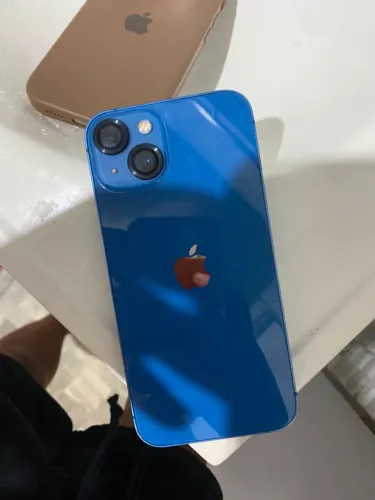 iPhone 13