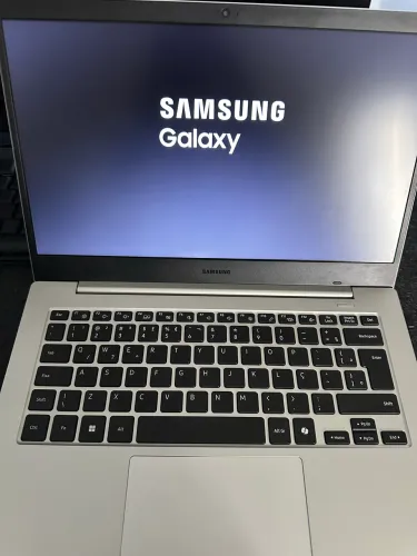 Notebook Samsung Galaxy Book Go