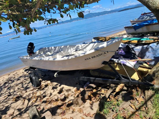 BArco de fibra 4,80 com motor 15 hp