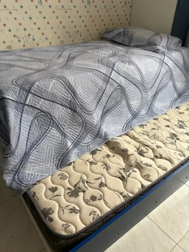 Cama solteiro + auxiliar + colchão
