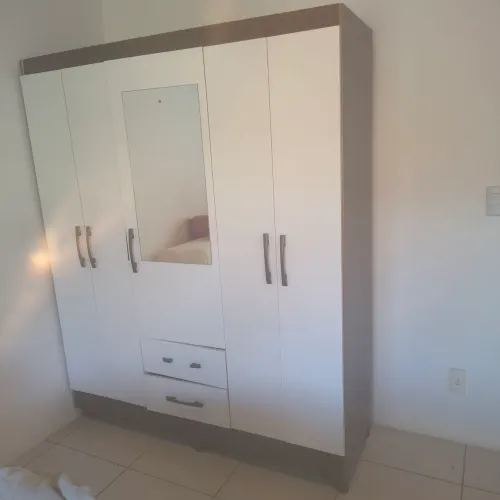 Armário roupas