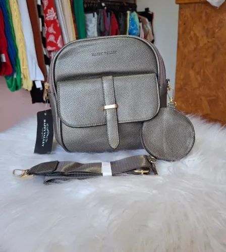 Kit de Bolsa e Porta moeda ?
