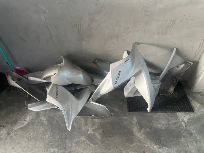 CARENAGEM COMPLETA PCX 2023