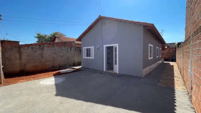 ÁGIO - CASA 3 QUARTOS COM SUÍTE - GOIANIRA 