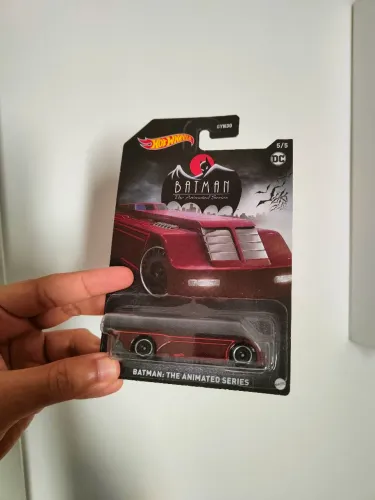 Hot Wheels Silver Series 1/64 Batmobile Batman Animated Series
